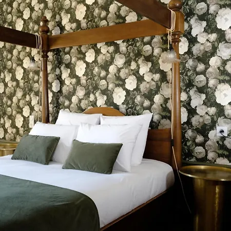 Maison Prieure 4* Borest