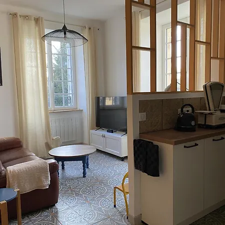 Maison Prieure بيت ضيافة